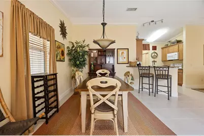 2372 Travis Place, The Villages, FL 32162 - Photo 5