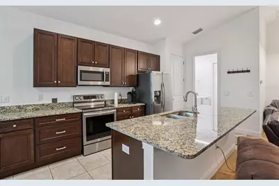 699 S Dixie Drive, Howey in the Hills, FL 34737 - Photo 11