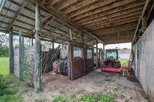 41636 Outlaw Ln, Weirsdale, FL 32195 - Photo 43