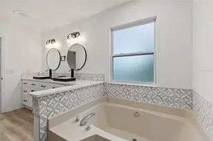 41636 Outlaw Ln, Weirsdale, FL 32195 - Photo 21