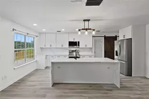 41636 Outlaw Ln, Weirsdale, FL 32195 - Photo 15