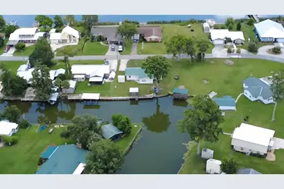 876 Cr 467, Lake Panasoffkee, FL 33538 - Photo 41