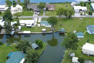 876 Cr 467, Lake Panasoffkee, FL 33538 - Photo 41