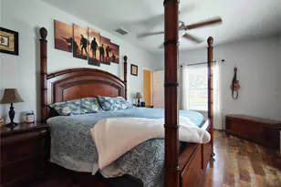 876 Cr 467, Lake Panasoffkee, FL 33538 - Photo 29