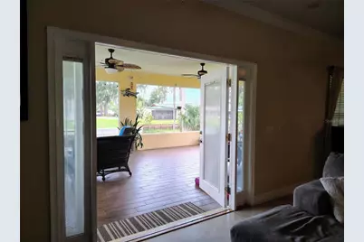 876 Cr 467, Lake Panasoffkee, FL 33538 - Photo 21