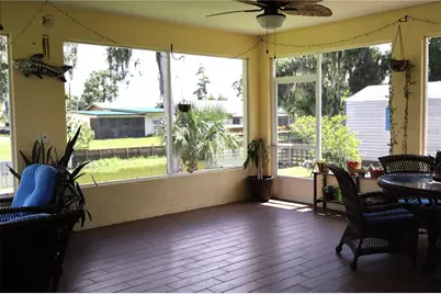 876 Cr 467, Lake Panasoffkee, FL 33538 - Photo 25