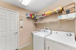 1731 Mt Carmel Terrace, The Villages, FL 32162 - Photo 35