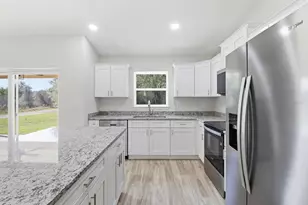 8512 N Garland Way, Dunnellon, FL 34434 - Photo 13