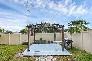 9213 Halsey Dr, Groveland, FL 34736 - Photo 27