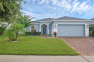 9213 Halsey Dr, Groveland, FL 34736 - Photo 3