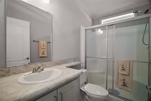 31609 Terrace Dr, Tavares, FL 32778 - Photo 15