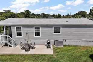 31609 Terrace Dr, Tavares, FL 32778 - Photo 21