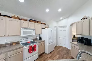 2292 Edmonton Ct, Clermont, FL 34711 - Photo 19