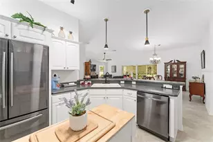 506 Deauville Ct, The Villages, FL 32163 - Photo 19