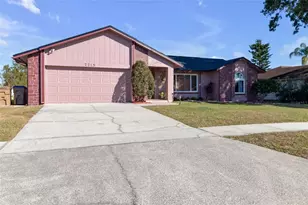7715 Indian Ridge Trail N, Kissimmee, FL 34747 - Photo 3