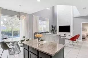 4352 Acorn Ct, Davenport, FL 33837 - Photo 5