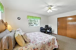 32721 Lake Eustis Dr, Tavares, FL 32778 - Photo 19