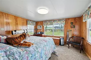 32721 Lake Eustis Dr, Tavares, FL 32778 - Photo 41