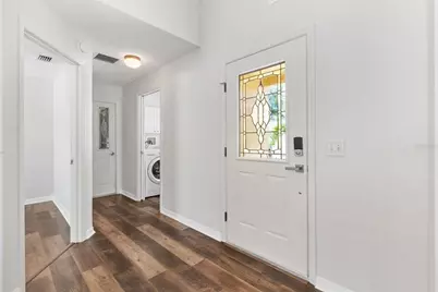 610 Danbury Street, The Villages, FL 32162 - Photo 3