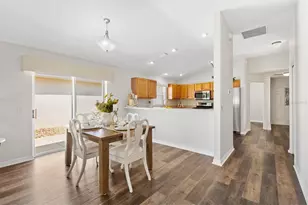 610 Danbury St, The Villages, FL 32162 - Photo 11