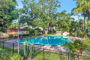 2860 N Powers Dr, Orlando, FL 32818 - Photo 15