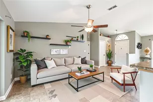 15908 Lake Orienta Ct, Clermont, FL 34711 - Photo 3