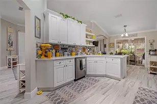 919 Camino Del Rey Dr, The Villages, FL 32159 - Photo 9