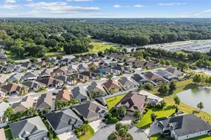 1057 Carver Ct, The Villages, FL 32163 - Photo 49