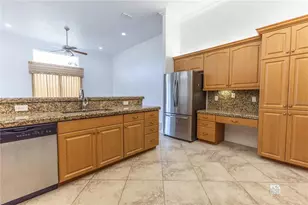 2679 NE 108th Ln, Oxford, FL 34484 - Photo 5