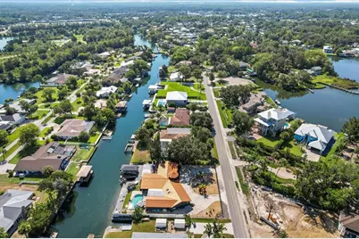 827 SW Kings Bay Drive, Crystal River, FL 34429 - Photo 51