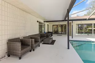 827 SW Kings Bay Dr, Crystal River, FL 34429 - Photo 37