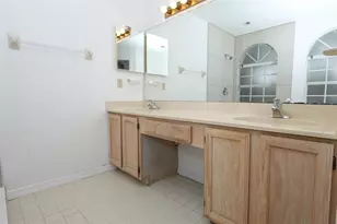 1675 Thornhill Cir, Oviedo, FL 32765 - Photo 23