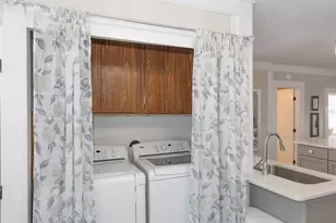 107 S Iona Dr, Fruitland Park, FL 34731 - Photo 15