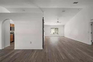 1500 Daybreak Dr, Fruitland Park, FL 34731 - Photo 17