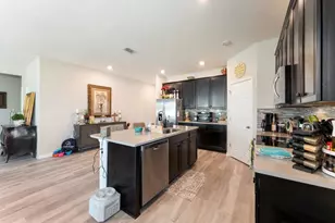 245 Messina Pl, Howey in the Hills, FL 34737 - Photo 9