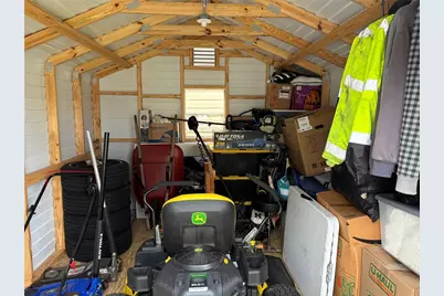 1217 Cr 440A, Lake Panasoffkee, FL 33538 - Photo 7