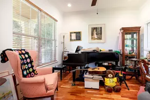 590 Crescent St, Umatilla, FL 32784 - Photo 11