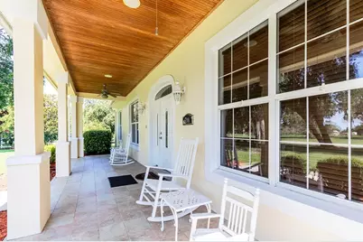 590 Crescent Street, Umatilla, FL 32784 - Photo 7