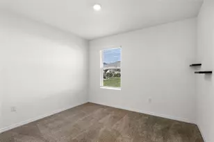 2024 Griffin Oaks Wy, Tavares, FL 32778 - Photo 33