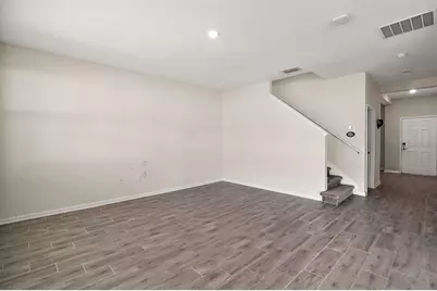 900 Carmillion Ct, Groveland, FL 34736 - Photo 17