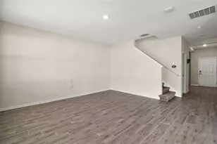 900 Carmillion Ct, Groveland, FL 34736 - Photo 17