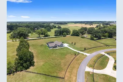 2540 NE 108th Lane, Oxford, FL 34484 - Photo 3