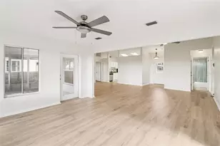 37149 Sandy Ln, Grand Island, FL 32735 - Photo 17