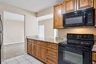 2401 Barley Club Ct, Orlando, FL 32837 - Photo 5