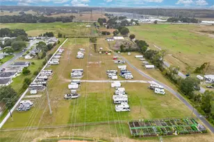 32805 Oak Park Dr, Leesburg, FL 34748 - Photo 43