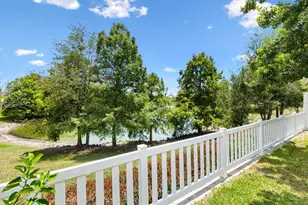 16615 SE 85th Langham Ct, The Villages, FL 32162 - Photo 5