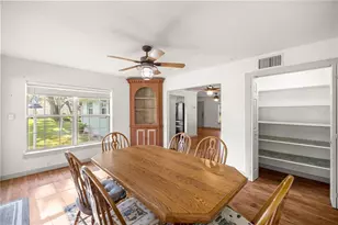 9415 W Green Bay Ln, Crystal River, FL 34428 - Photo 11