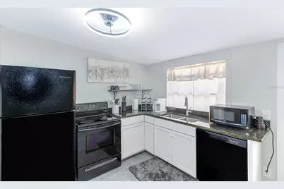 107 S Iona Drive #B, Fruitland Park, FL 34731 - Photo 5