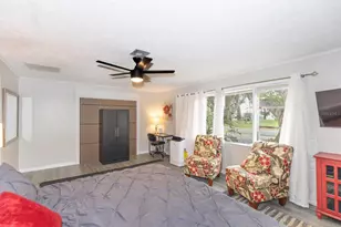 107 S Iona Dr, Fruitland Park, FL 34731 - Photo 11