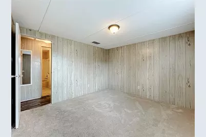 1237 Elkhart Circle, Tavares, FL 32778 - Photo 19